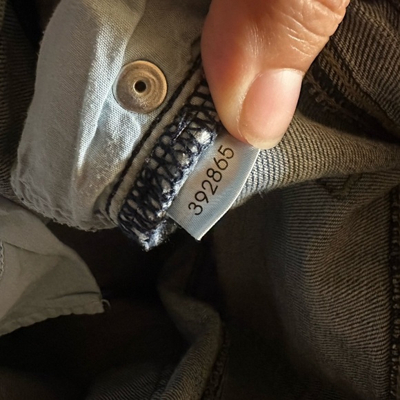 Ann Taylor LOFT Blue Jean Shorts size 10 - Picture 4 of 9